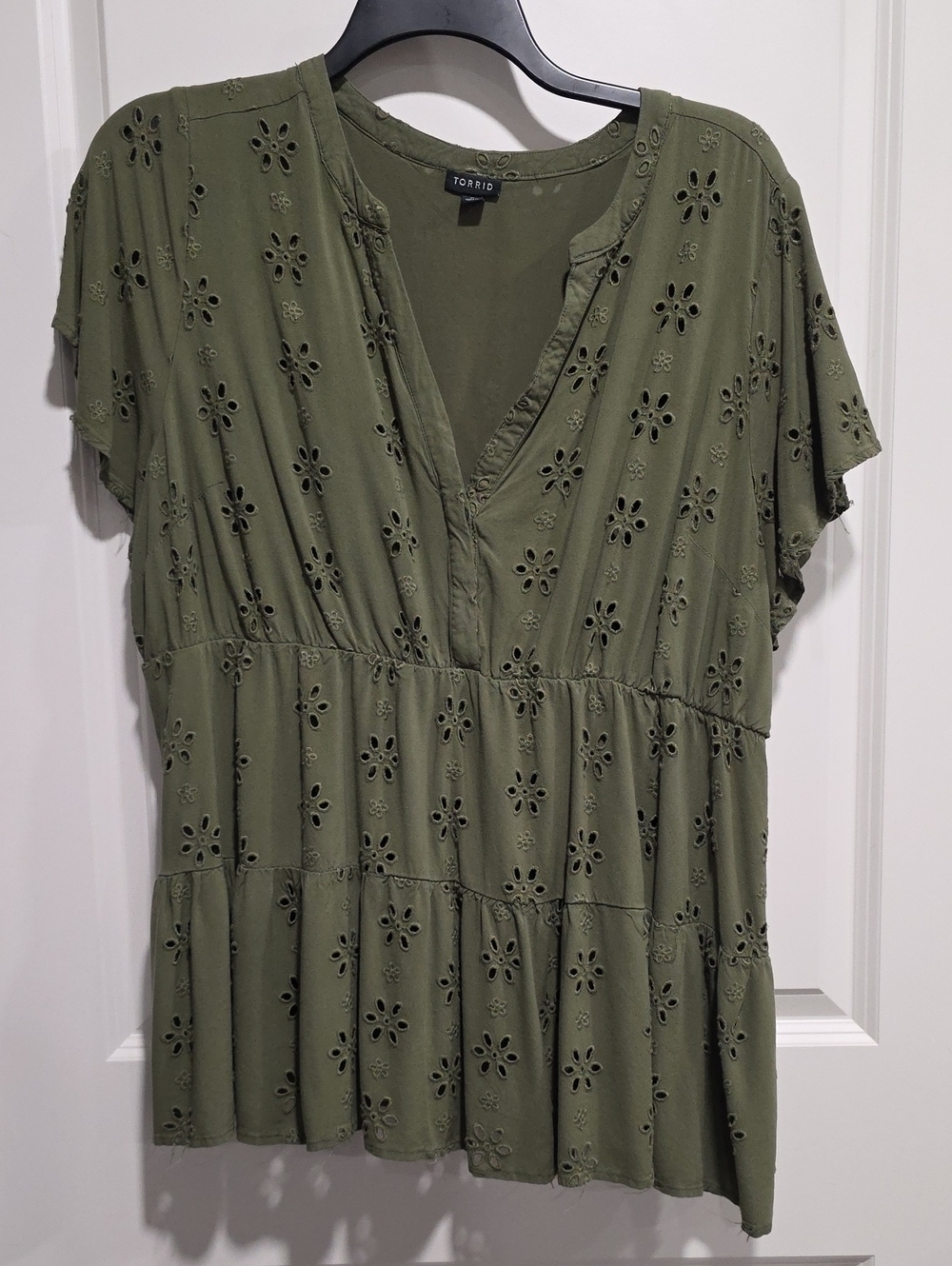 Torrid Olive Green Eyelet Tiered Peasant Blouse